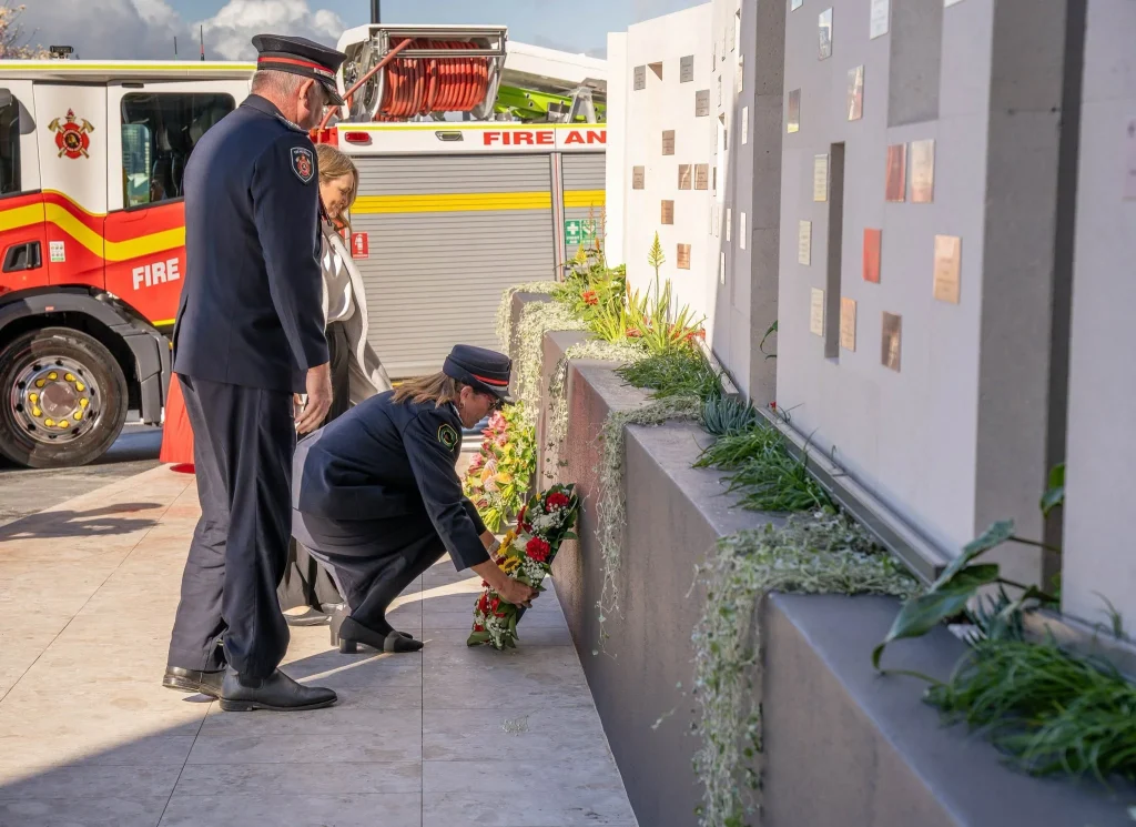 Fallen firefighters honoured in Albion